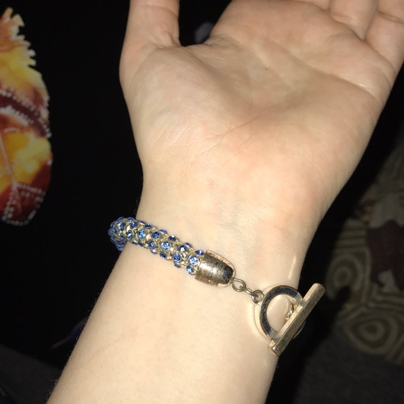 Anne Klein bracelet - Picture 2 of 2